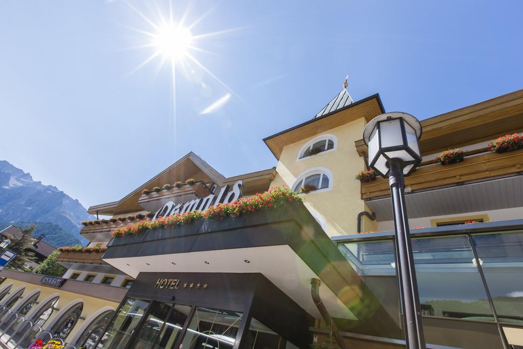 Hotel Oswald Selva di Val Gardena Exterior foto